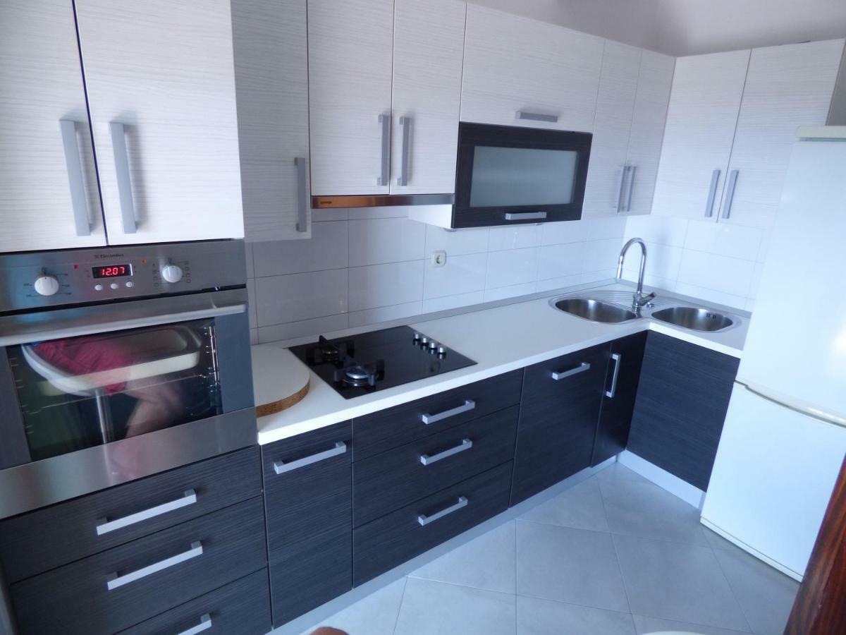Apartmani Dalija Tučepi Exteriör bild