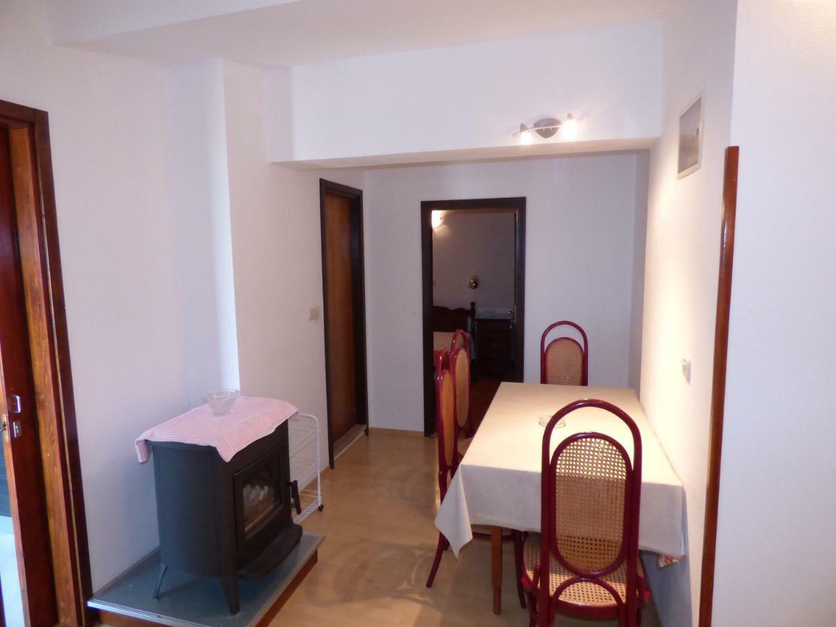 Apartmani Dalija Tučepi Exteriör bild