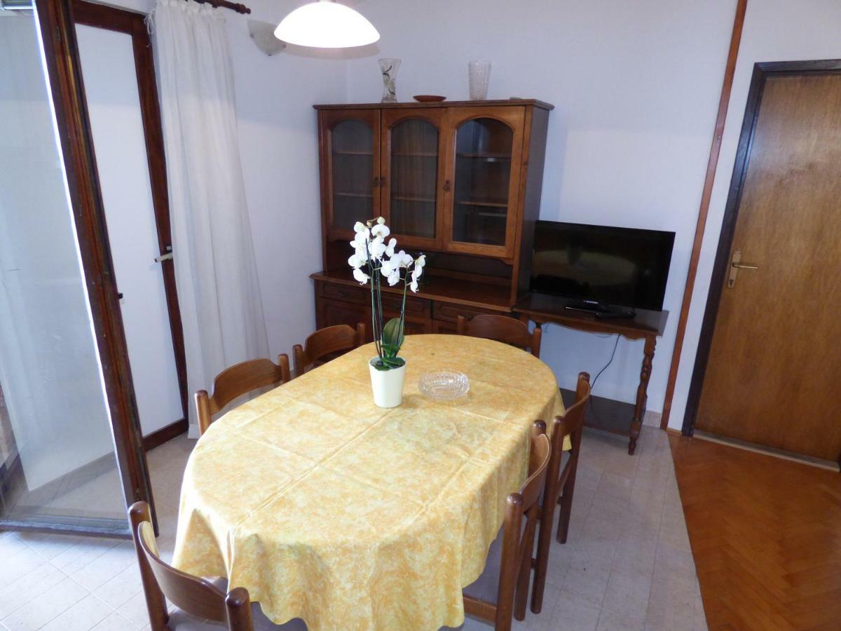 Apartmani Dalija Tučepi Exteriör bild